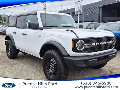 New 2026 Ford Bronco Big Bend AWD/4WD image 1