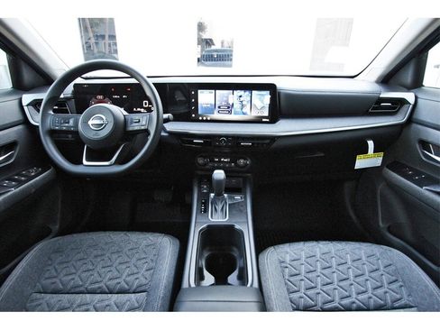 New 2026 Nissan Kicks SV image 7