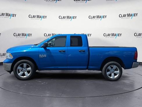 Used 2024 RAM 1500 Classic SLT AWD/4WD image 2