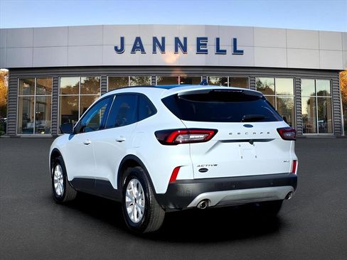 Used 2025 Ford Escape Active w/ Tech Pack #1 image 10
