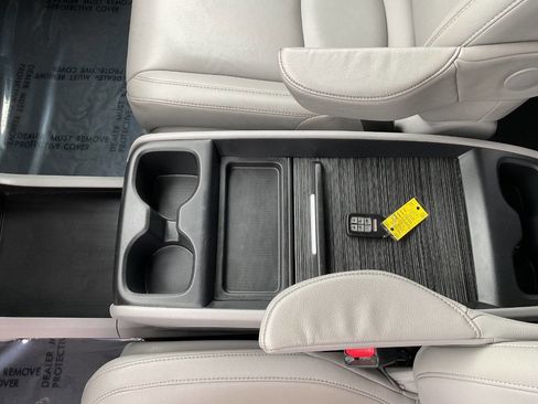 Used 2019 Honda Odyssey EX-L image 33
