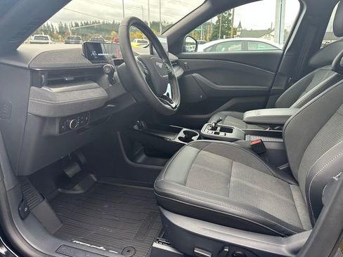 New 2025 Ford Mustang Mach-E GT image 9