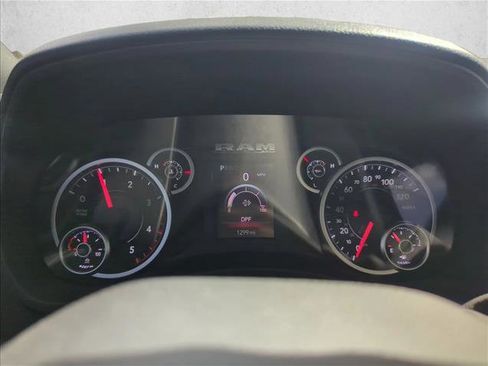 Used 2025 RAM 2500 Tradesman w/ Chrome Appearance Group image 6