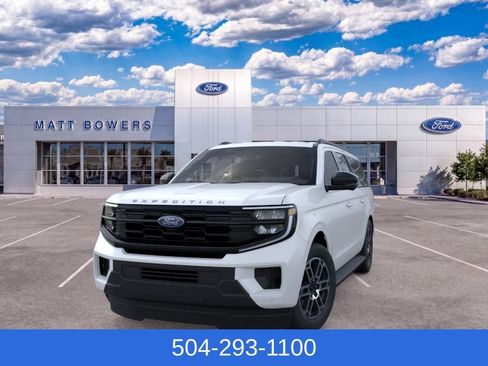 New 2026 Ford Expedition Max Active RWD image 3