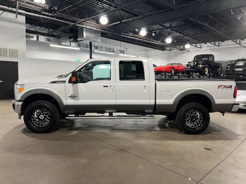 Used 2014 Ford F350 Lariat w/ Lariat Ultimate Package image 6