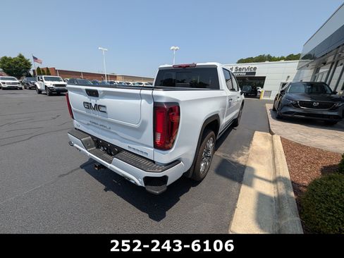 Used 2026 GMC Sierra 1500 Denali Ultimate AWD/4WD image 5