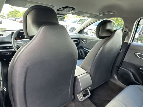 Certified 2025 Kia K4 FWD image 24