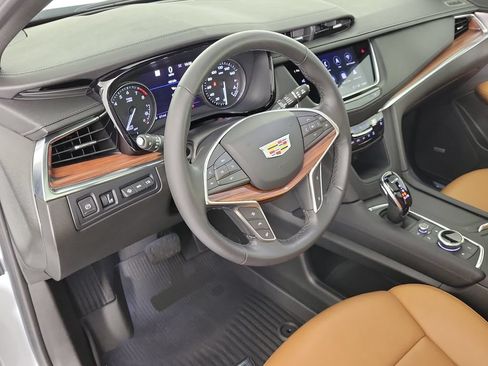 Used 2024 Cadillac XT5 Premium Luxury w/ Technology Package FWD image 16