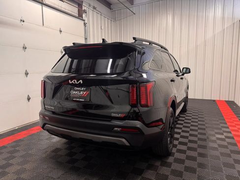 Used 2023 Kia Sorento S w/ Panoramic Sunroof Package AWD/4WD image 15