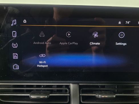 Used 2024 Chevrolet Trax ACTIV w/ Driver Confidence Package image 21