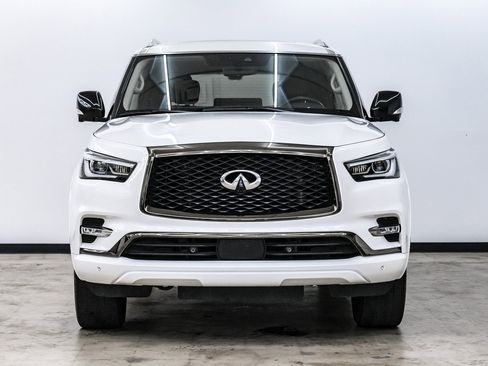 Used 2023 INFINITI QX80 Premium Select w/ Cargo Package image 2
