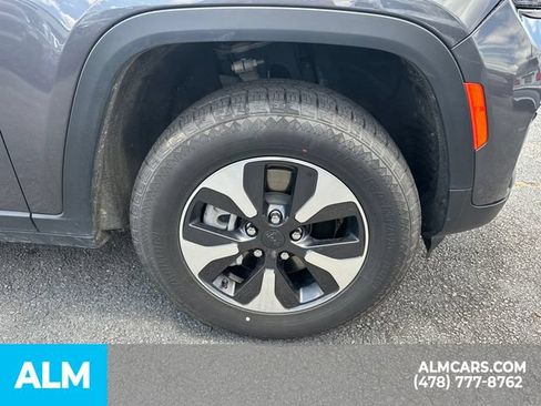Used 2024 Jeep Grand Cherokee Limited 4xe AWD/4WD image 14