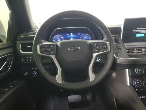 Used 2023 Chevrolet Tahoe Z71 w/ Luxury Package AWD/4WD image 15