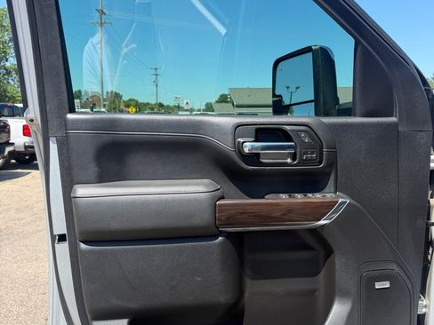 Used 2020 GMC Sierra 2500 SLT w/ SLT Premium Plus Package AWD/4WD image 18
