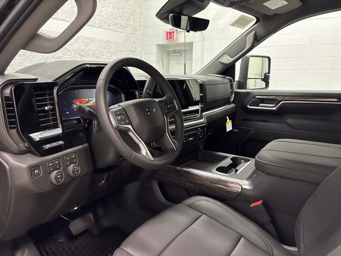 New 2026 Chevrolet Silverado 3500 LTZ w/ LTZ Plus Package image 17