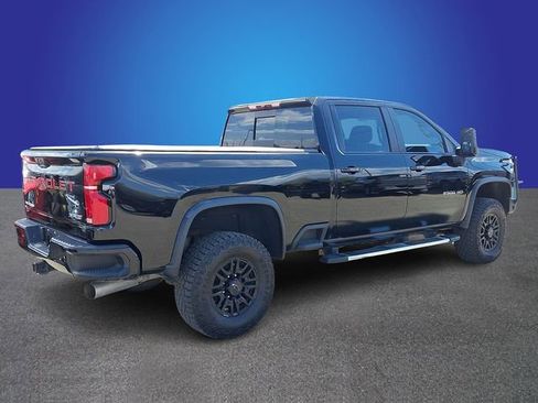 Used 2024 Chevrolet Silverado 2500 ZR2 image 5