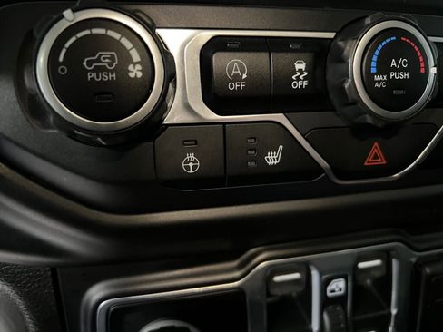 Used 2020 Jeep Wrangler Unlimited Sport S image 12