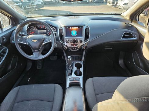 Used 2016 Chevrolet Cruze LT w/ Sun And Sound Package FWD image 31