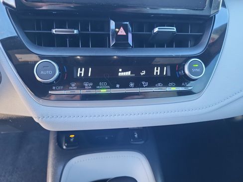 Certified 2023 Toyota Corolla XSE image 17