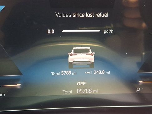 Certified 2025 BMW X3 xDrive30i w/ Premium Package image 22