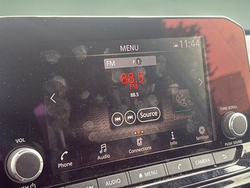 Used 2025 Nissan Pathfinder Rock Creek AWD/4WD image 19