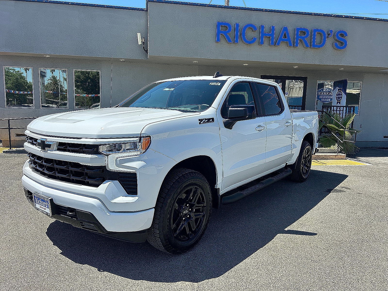 New 2026 Chevrolet Silverado 1500 RST w/ Z71 Off-Road Package AWD/4WD image 8