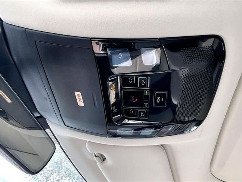 Used 2024 Lexus RX 350 Premium image 33