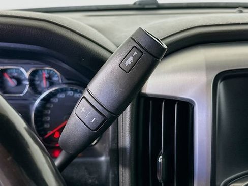 Used 2018 GMC Sierra 1500 SLT w/ Enhanced Driver Alert Package image 19