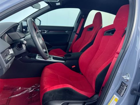 Used 2025 Honda Civic Type R image 12