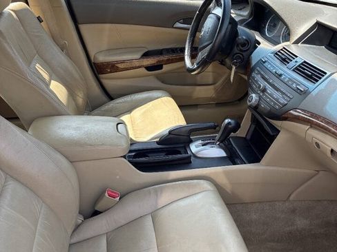 Used 2010 Honda Accord EX-L image 10