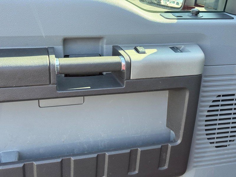 Used 2015 Ford F350 XLT AWD/4WD image 24