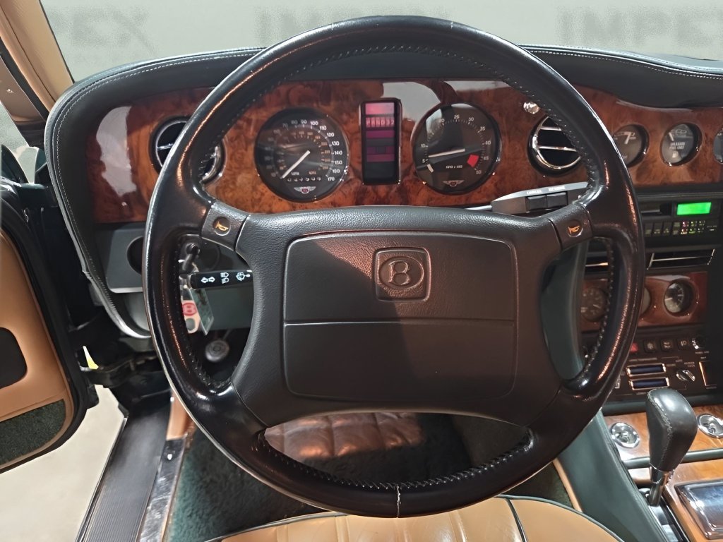Used 1994 Bentley Brooklands RWD image 11