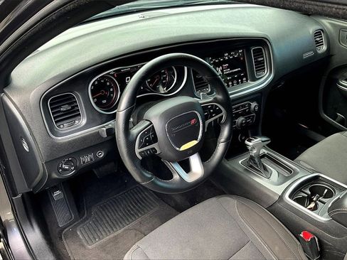 Used 2018 Dodge Charger R/T image 15