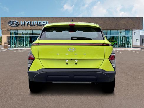 New 2026 Hyundai Kona SE FWD image 6