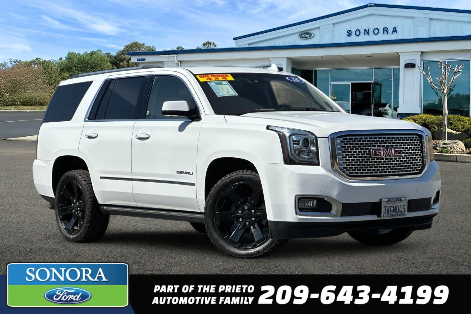 Used 2016 GMC Yukon Denali w/ Open Road Package AWD/4WD image 1