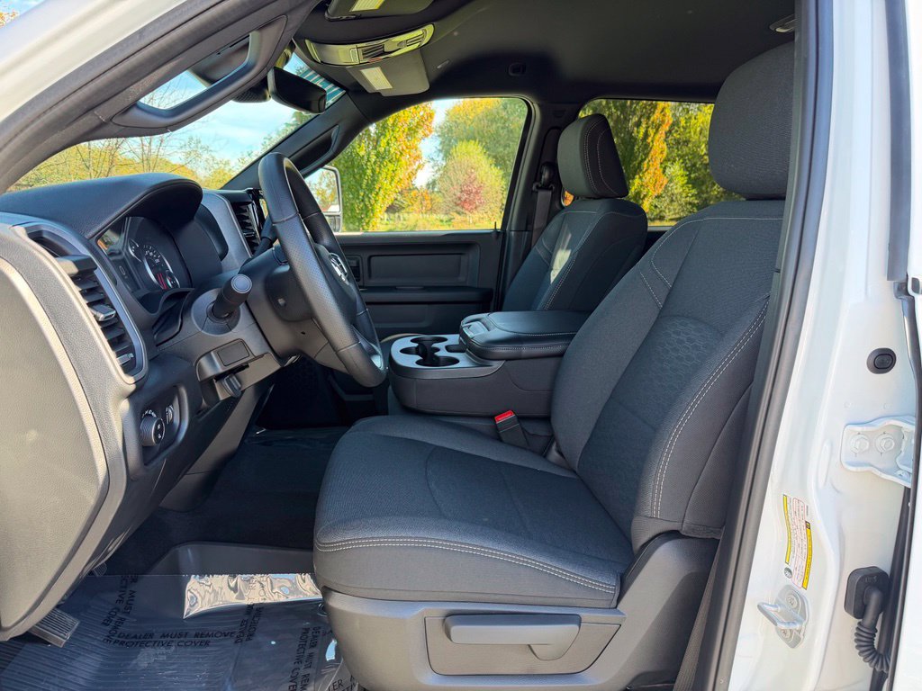 New 2026 RAM 3500 Tradesman AWD/4WD image 10