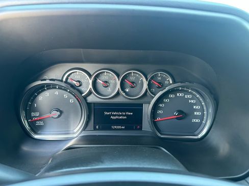 Used 2021 Chevrolet Tahoe Z71 w/ Z71 Signature Package AWD/4WD image 41