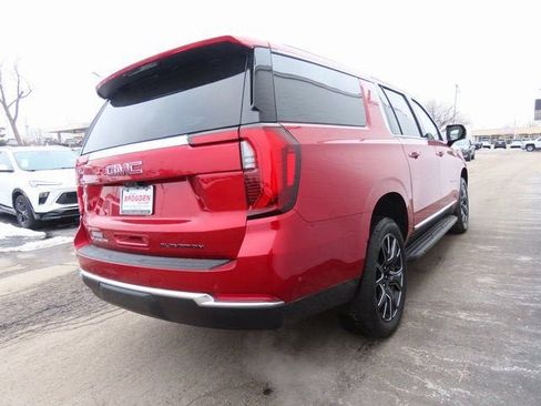 New 2026 GMC Yukon XL Elevation w/ Elevation Premium Package AWD/4WD image 6