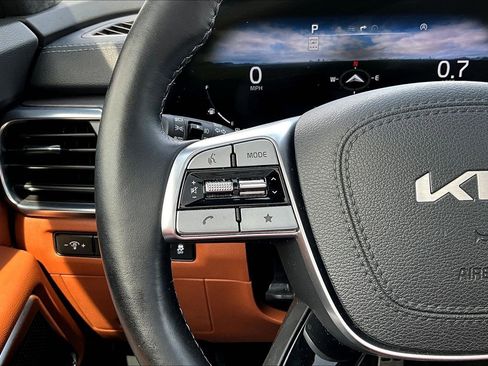 Used 2024 Kia Telluride SX Prestige X-Line image 11