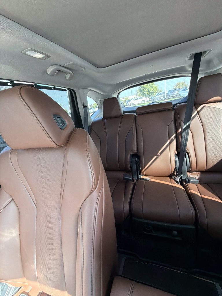 Used 2025 Acura MDX w/ Technology Package AWD/4WD image 6