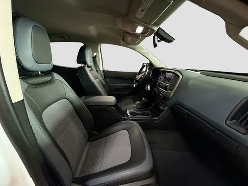 Used 2016 Chevrolet Colorado Z71 image 27