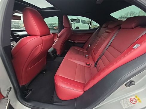 Used 2019 Lexus IS 300 F Sport w/ F Sport Package image 27