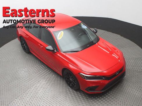 Used 2024 Honda Civic Sport image 3