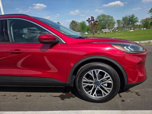 Certified 2020 Ford Escape SEL AWD/4WD image 4