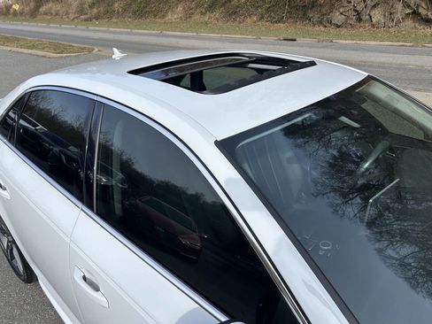 Used 2018 Audi A4 2.0T Premium Plus w/ Premium Plus Package image 15