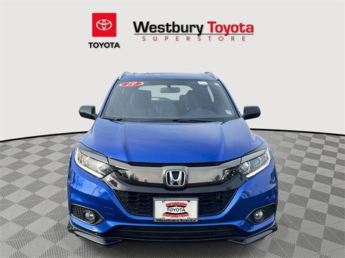 Used 2019 Honda HR-V Sport image 3