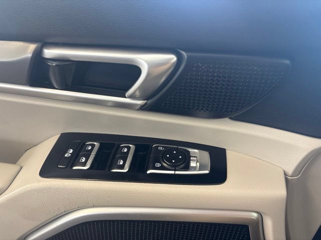 Used 2021 Kia Telluride S AWD/4WD image 26