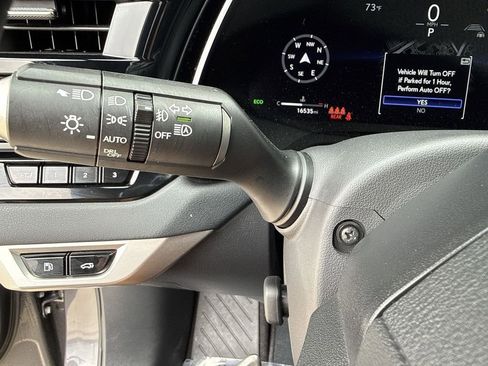 Used 2025 Lexus RX 350 Premium w/ Accessory Package (Z1) image 28