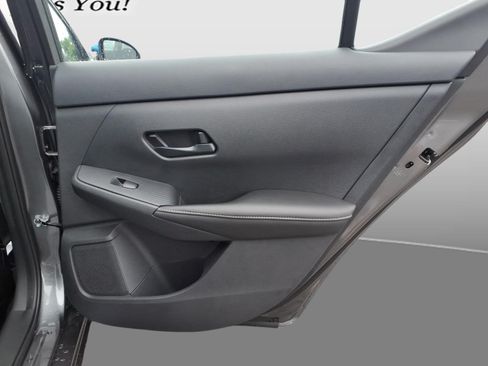 Certified 2025 Nissan Sentra S FWD image 26
