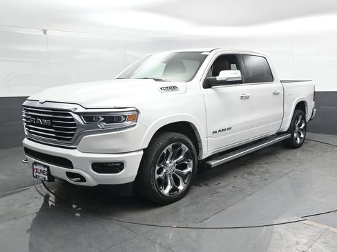 Used 2022 RAM 1500 Limited w/ Body-Colour Bumper Group image 9